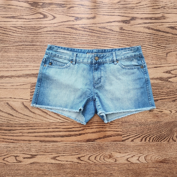 Michael Kors Denim Jean Blue Women's Size 4  Shorts Frayed Hem Cut Offs - Picture 2 of 11